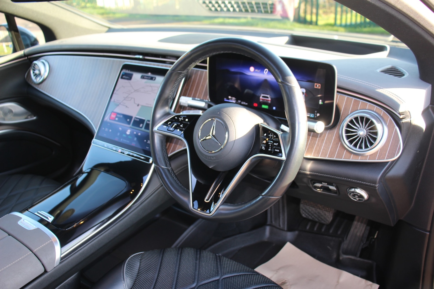 Used Mercedes-Benz EQS 2022 for sale - 77032852: Photo 11