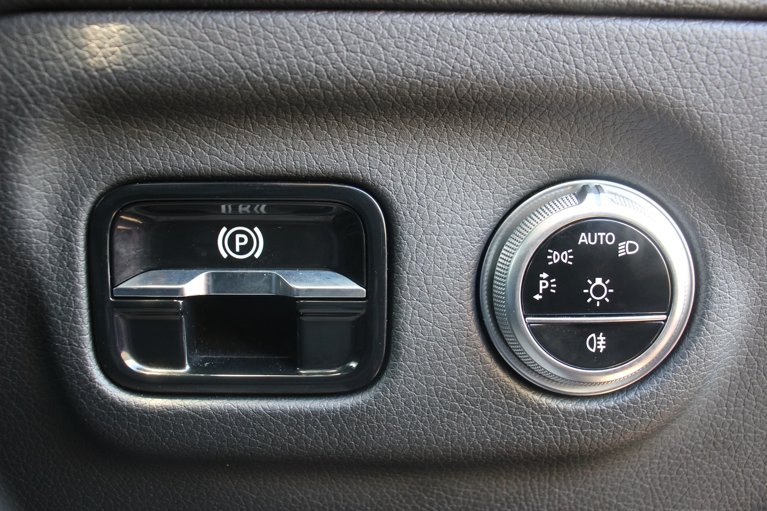 Used Mercedes-Benz EQS 2022 for sale - 77032852: Photo 39