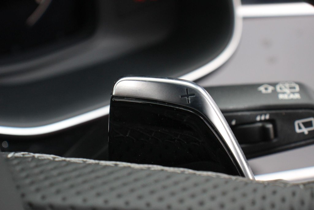 Used Audi RS Q8 2024 for sale - 78161982: Photo 40