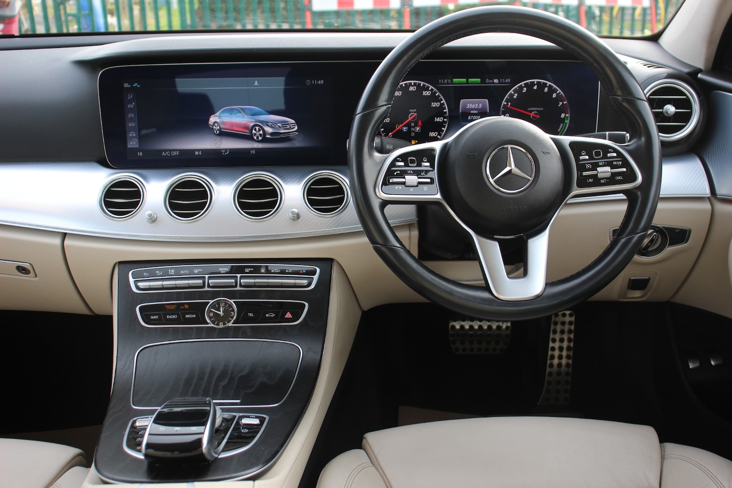 Used Mercedes-Benz E Class 2019 for sale - 77447152: Photo 28