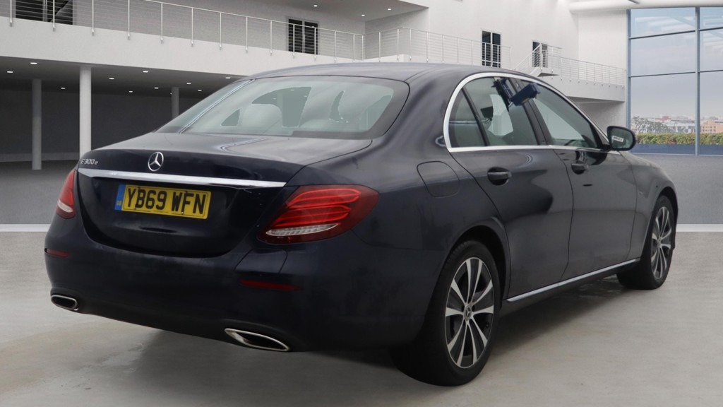 Used Mercedes-Benz E Class 2019 for sale - 77447152: Photo 7