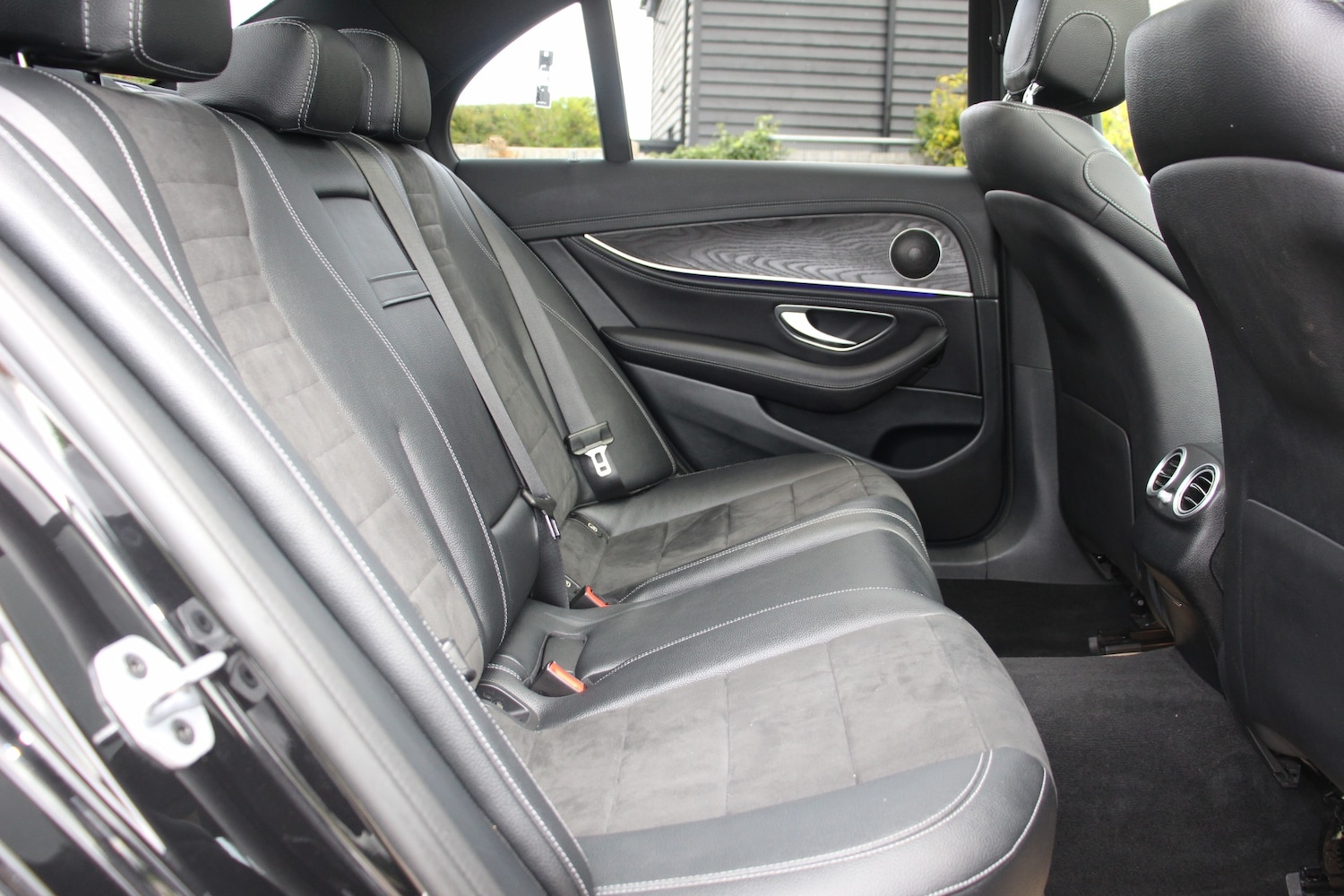 Used Mercedes-Benz E Class 2019 for sale - 76362739: Photo 16