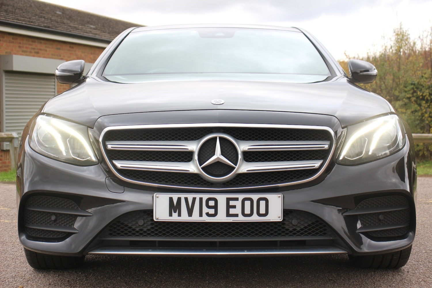 Used Mercedes-Benz E Class 2019 for sale - 76362739: Photo 2