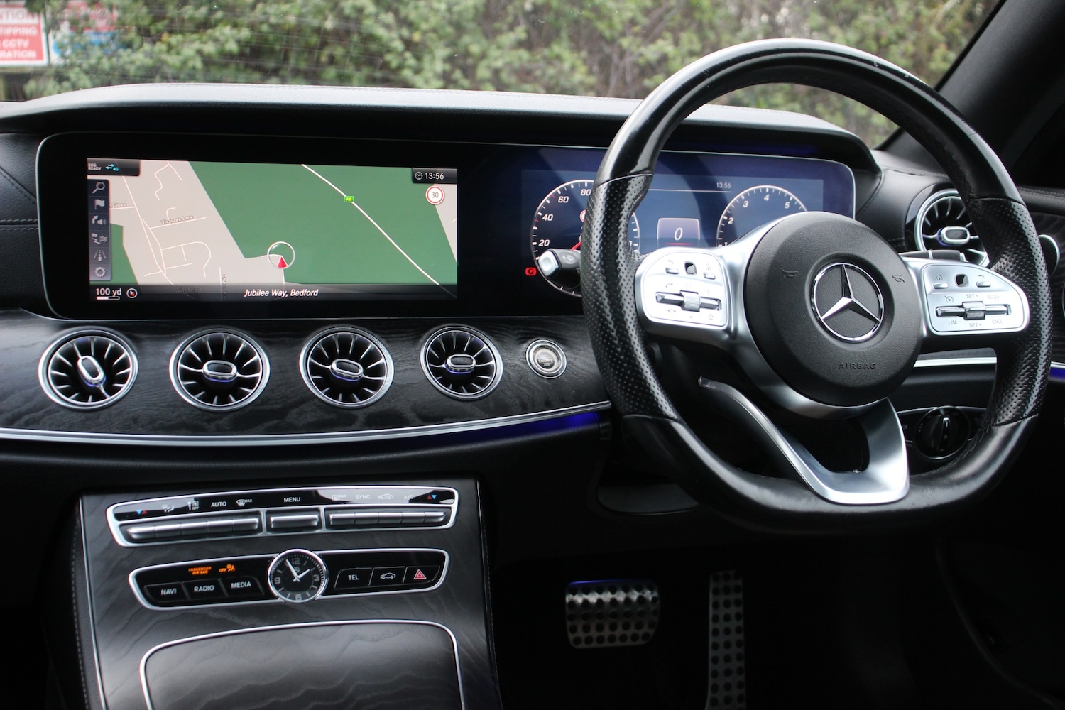 Used Mercedes-Benz E Class 2018 for sale - 77013211: Photo 38