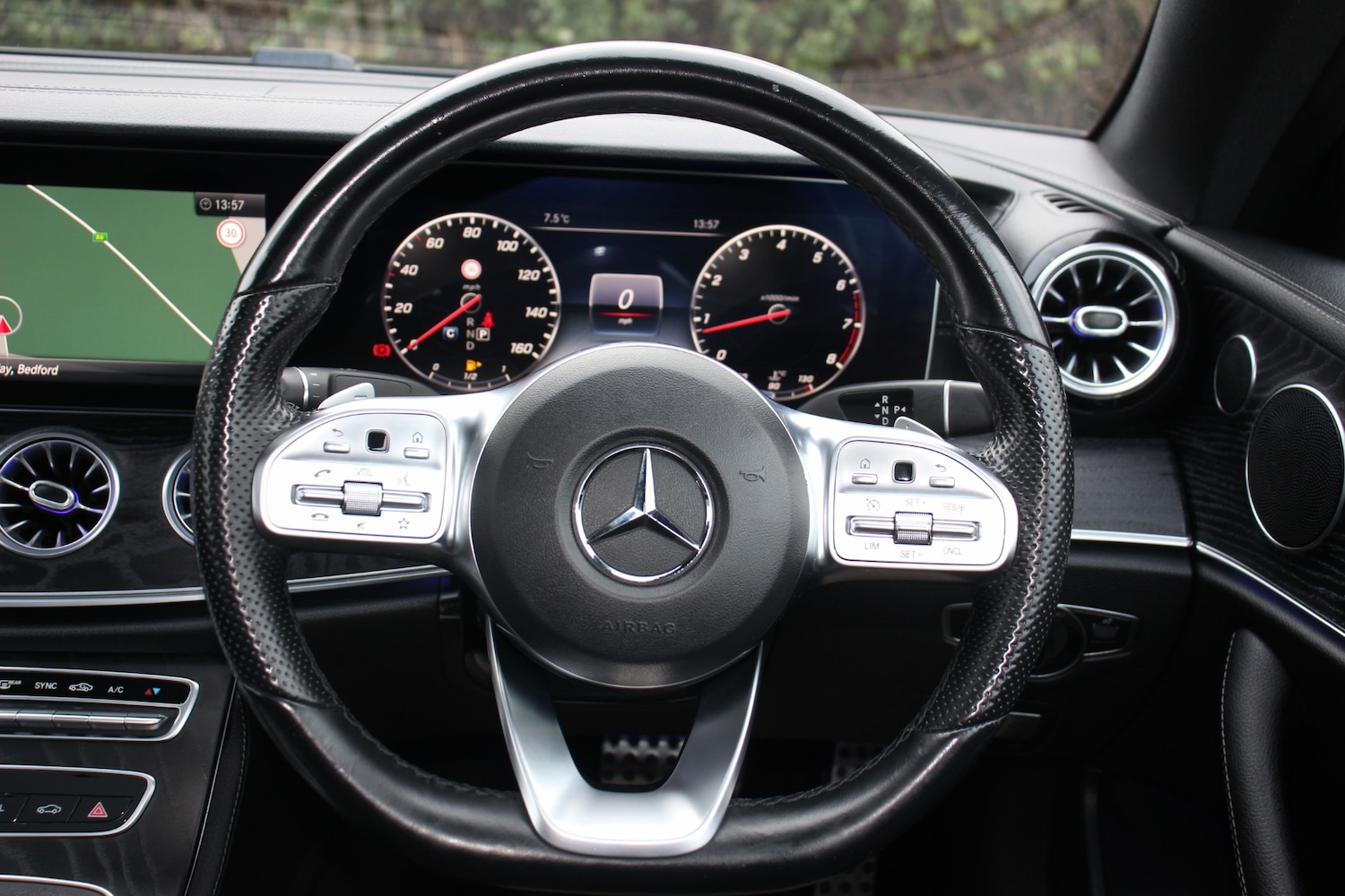 Used Mercedes-Benz E Class 2018 for sale - 77013211: Photo 39