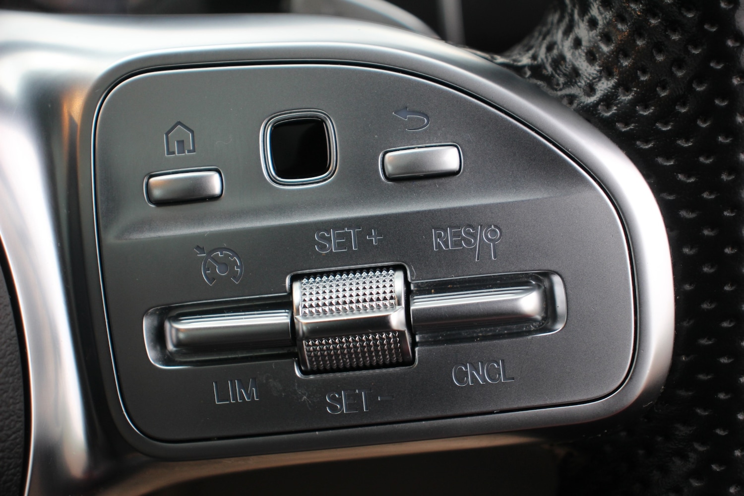 Used Mercedes-Benz E Class 2018 for sale - 77013211: Photo 43