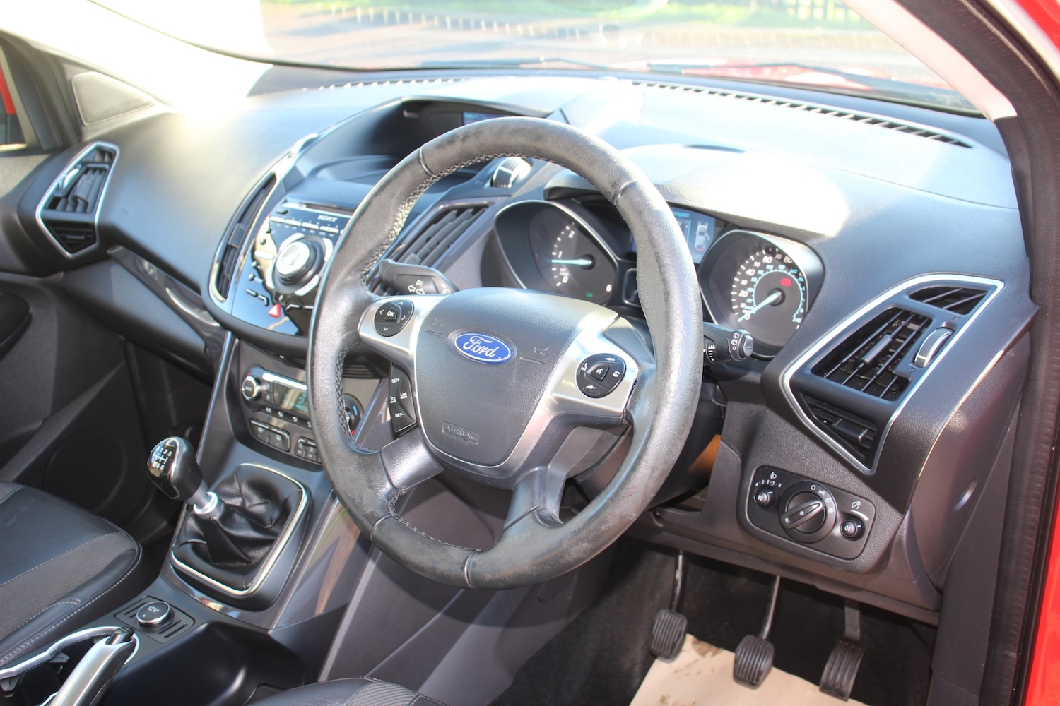 Used Ford Kuga 2015 for sale - 77114359: Photo 25