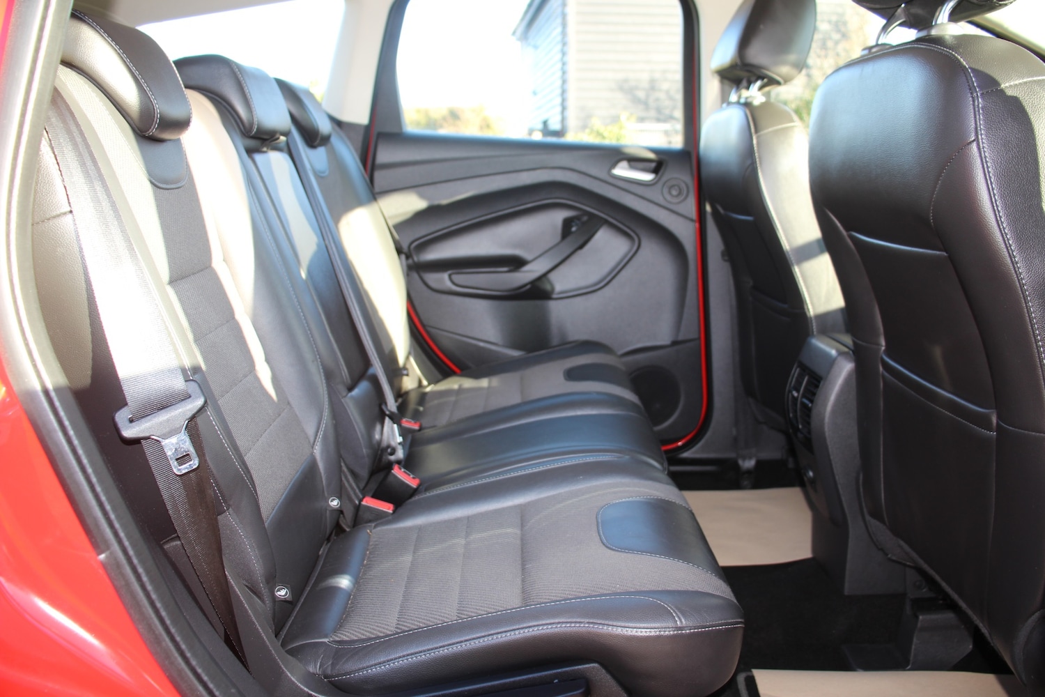 Used Ford Kuga 2015 for sale - 77114359: Photo 31