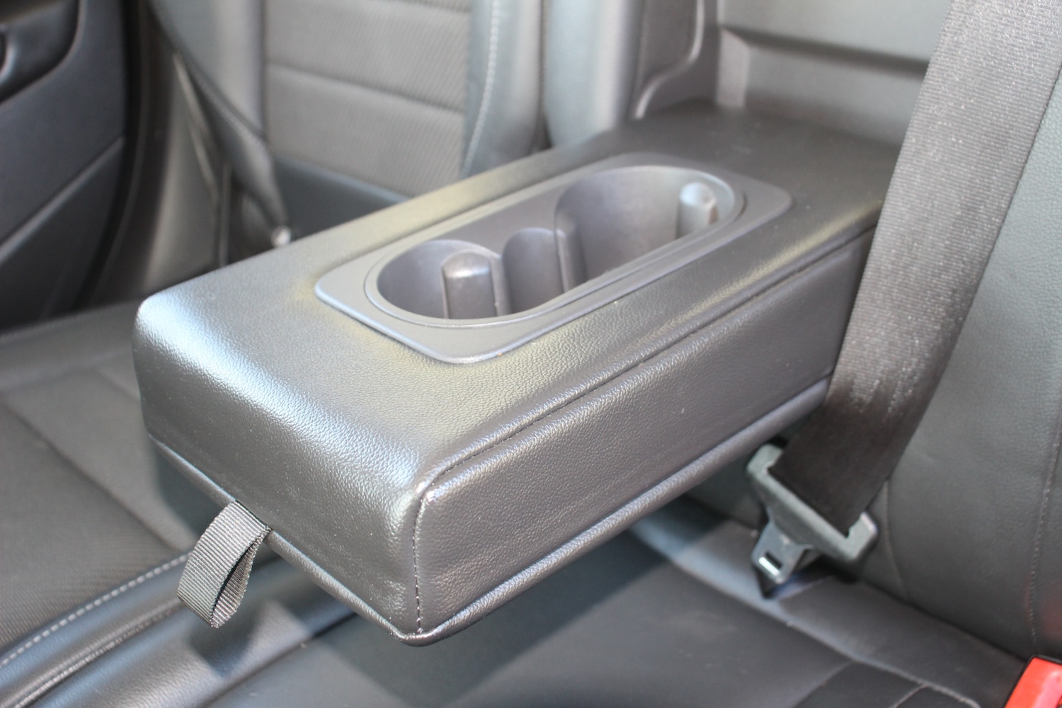 Used Ford Kuga 2015 for sale - 77114359: Photo 32