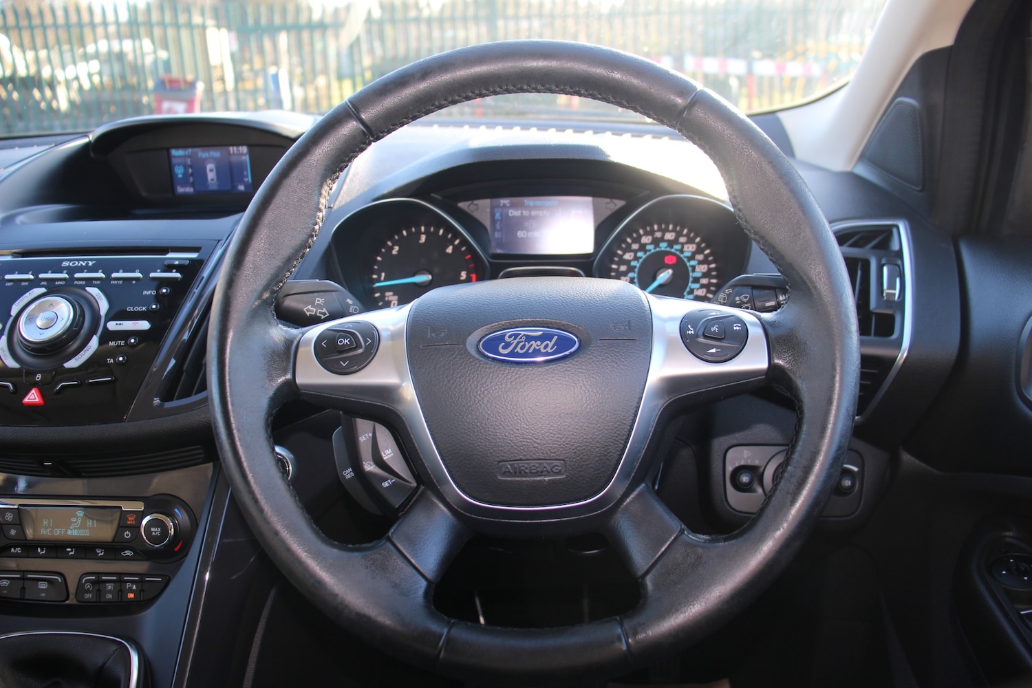 Used Ford Kuga 2015 for sale - 77114359: Photo 36