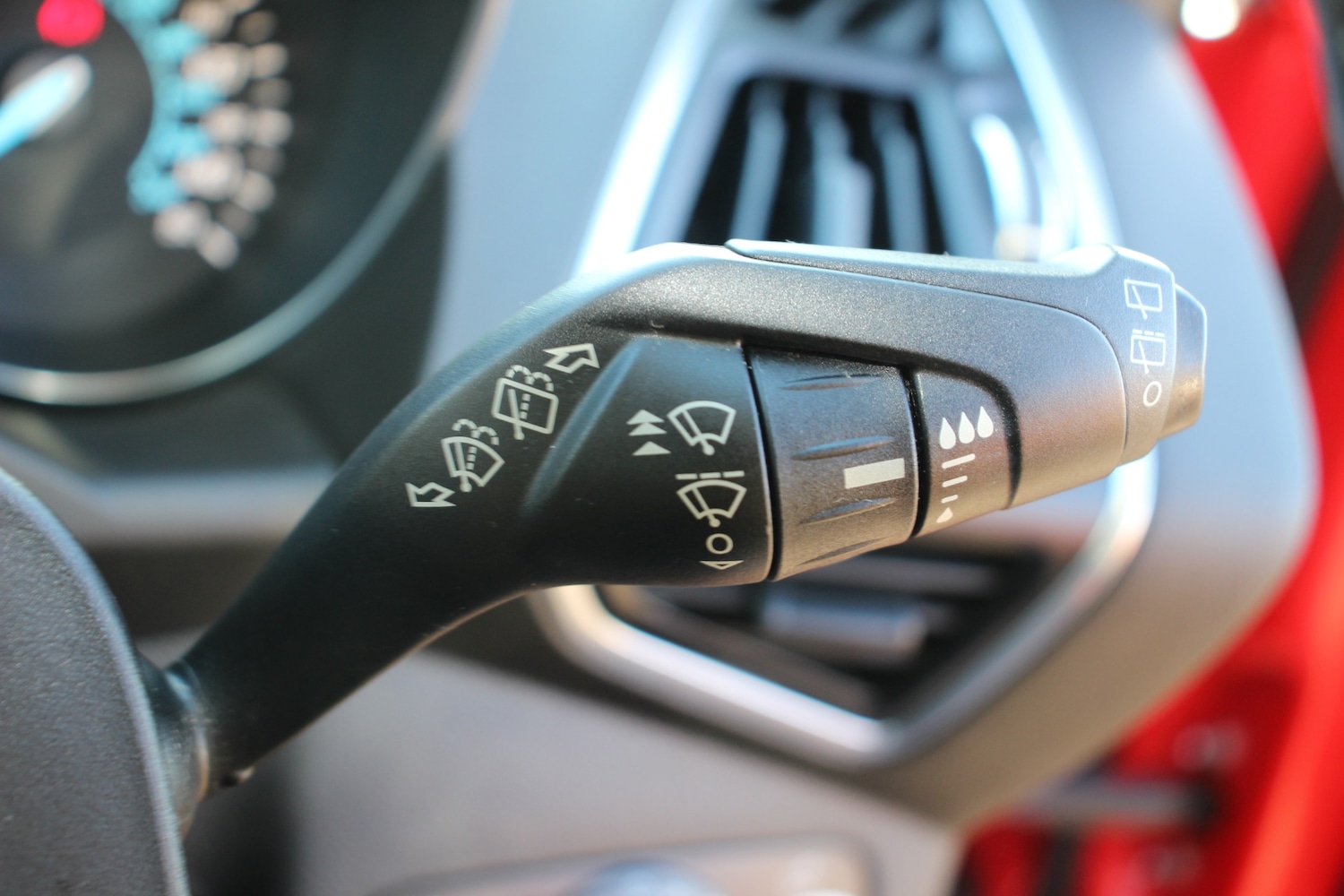 Used Ford Kuga 2015 for sale - 77114359: Photo 41