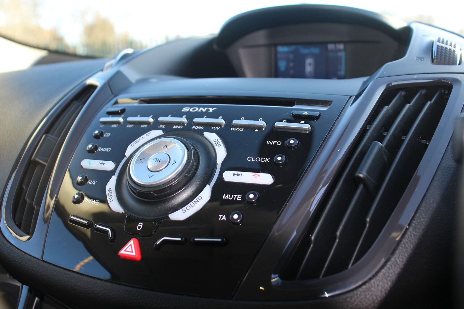 Used Ford Kuga 2015 for sale - 77114359: Photo 44