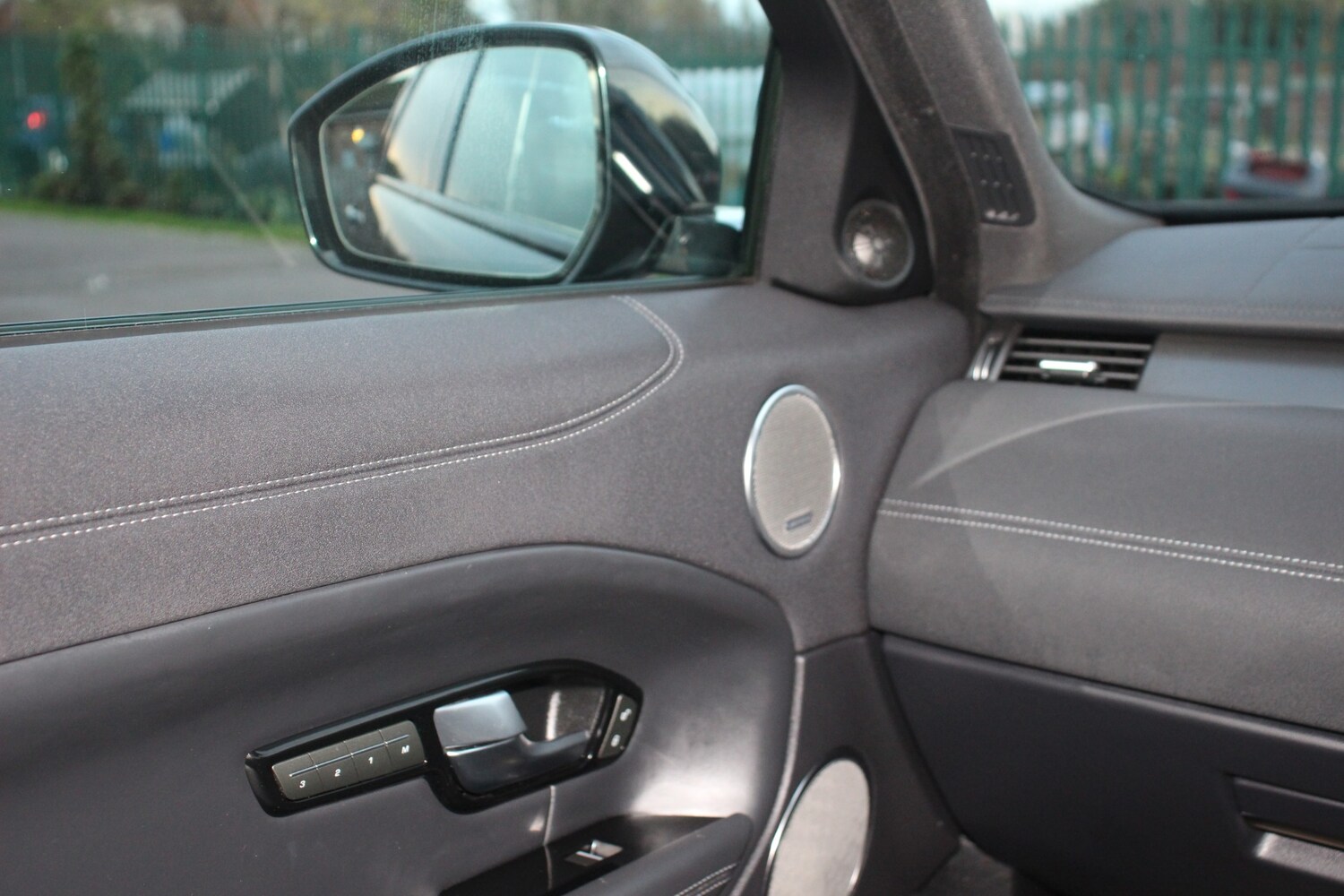 Used Land Rover Range Rover Evoque 2018 for sale - 76464528: Photo 45