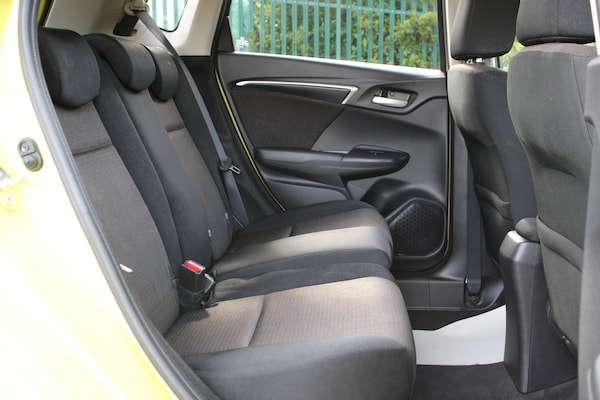 Used Honda Jazz 2017 for sale - 75170291: Photo 18