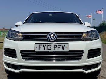 Used Volkswagen Touareg 2013 for sale - 78986021: Photo