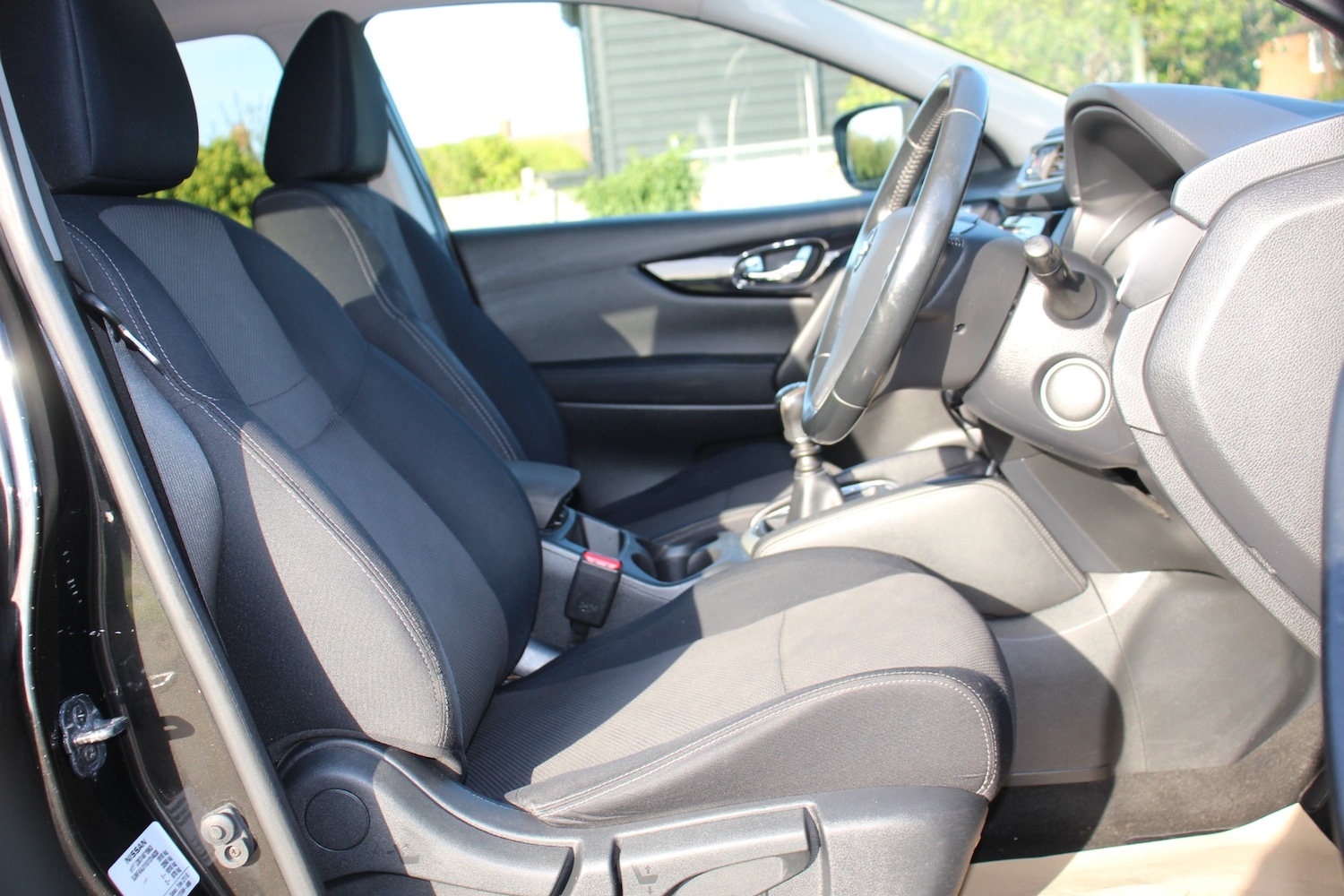 Used Nissan Qashqai 2015 for sale - 75984932: Photo 12
