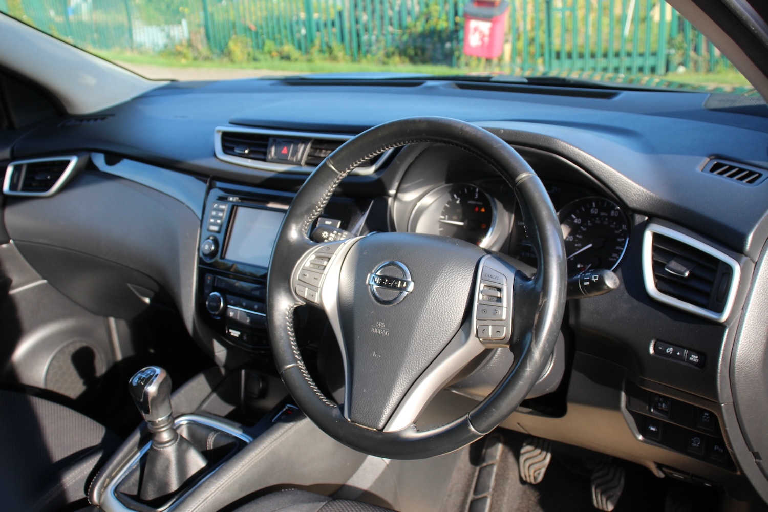 Used Nissan Qashqai 2015 for sale - 75984932: Photo 13
