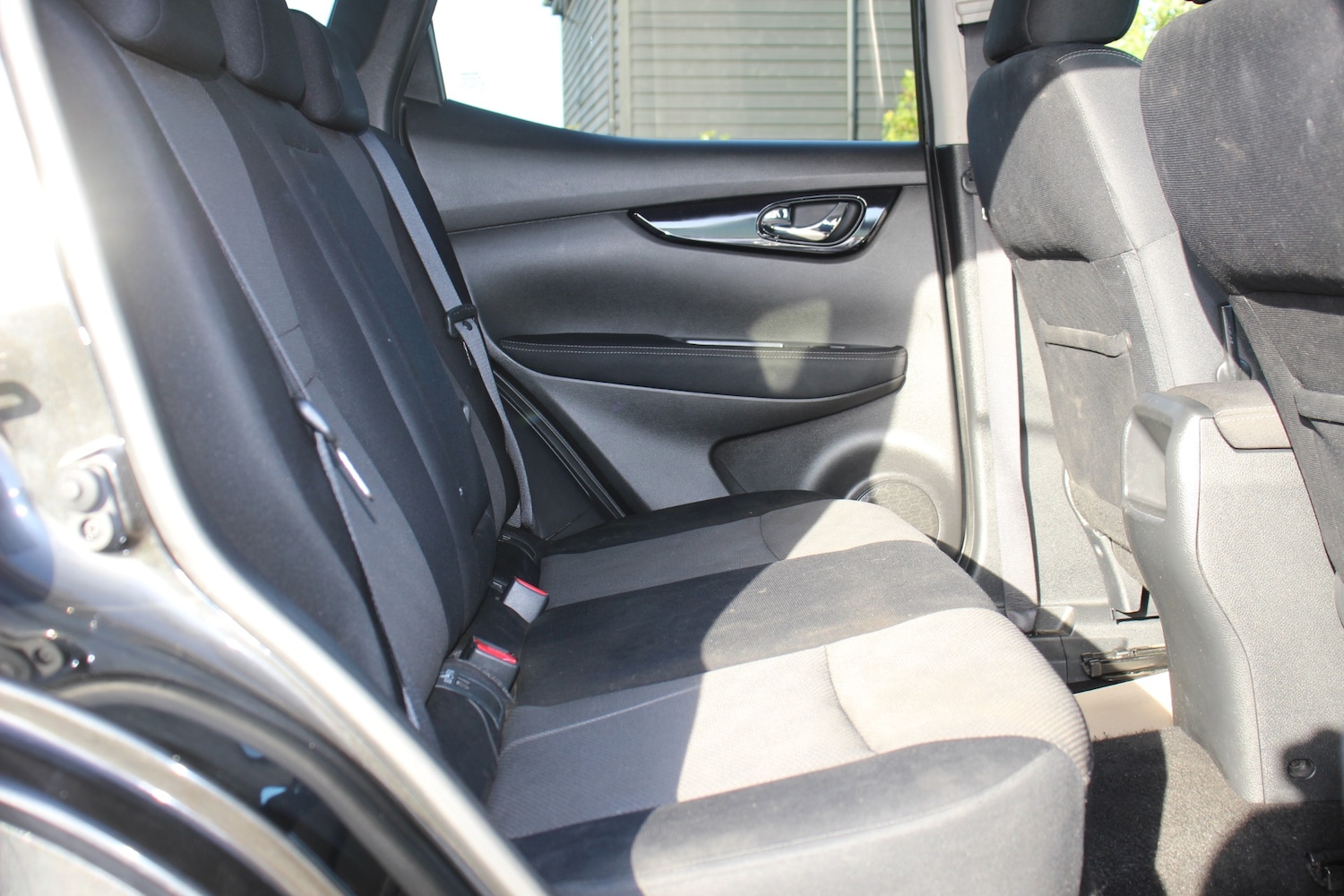 Used Nissan Qashqai 2015 for sale - 75984932: Photo 16