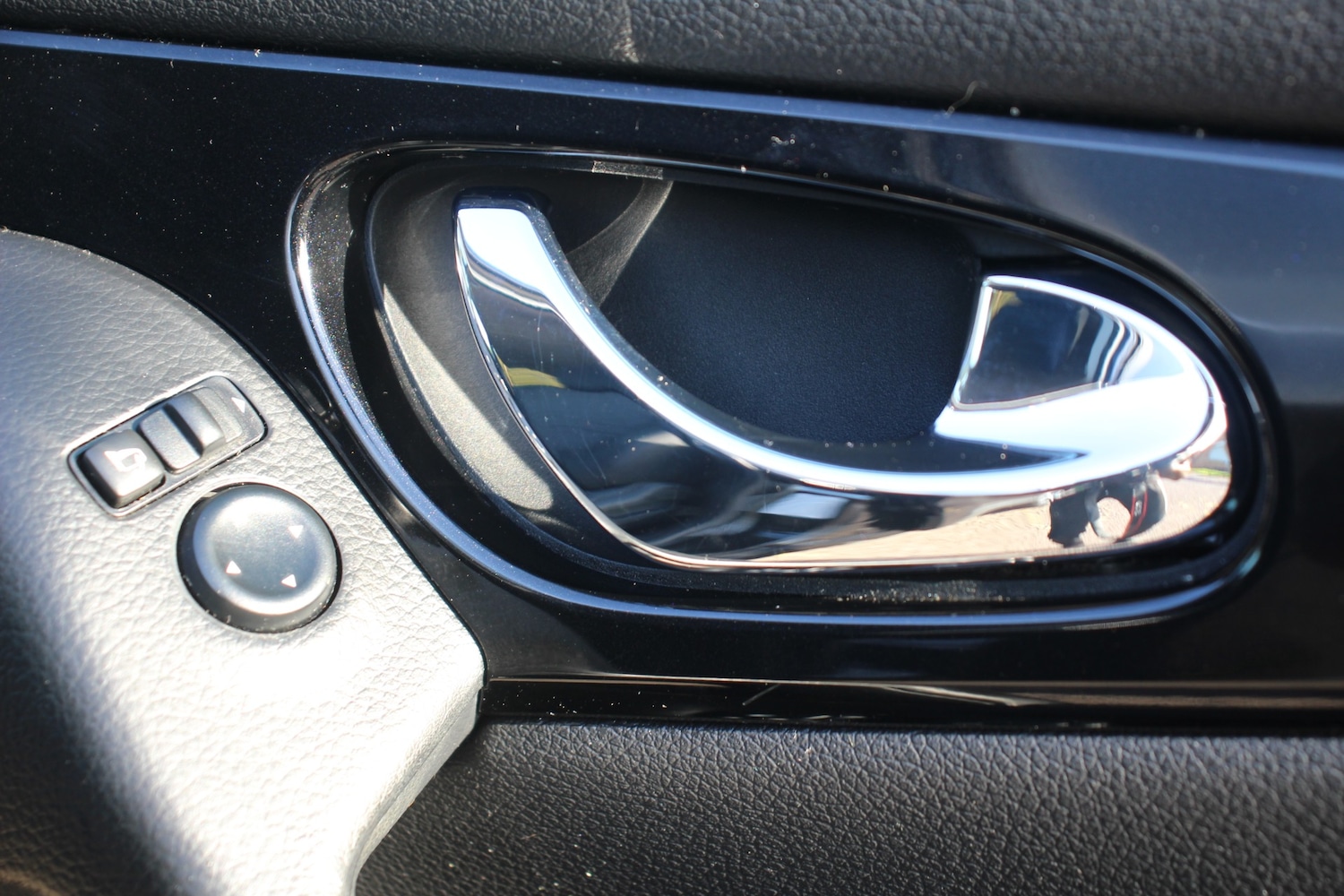 Used Nissan Qashqai 2015 for sale - 75984932: Photo 44