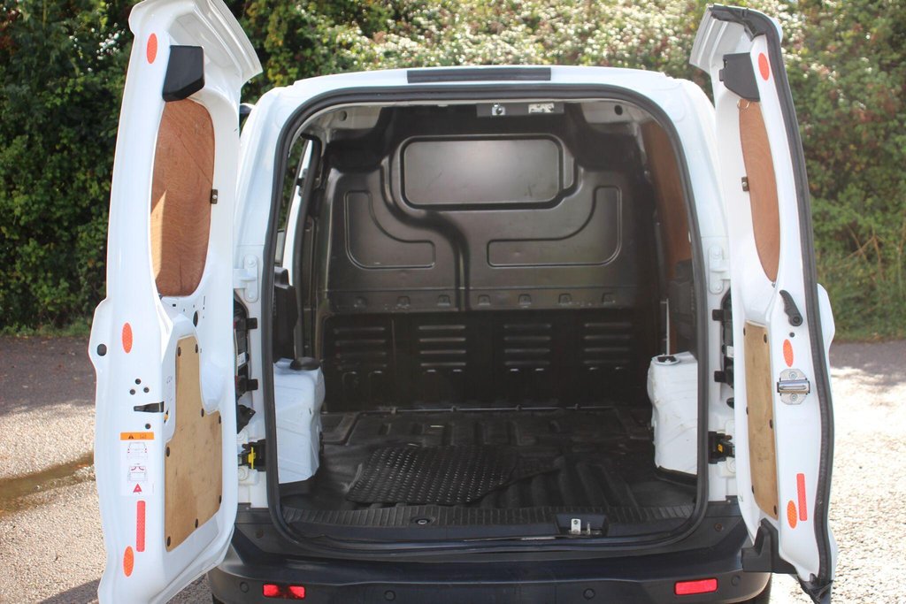 Used Ford Transit Courier 2021 for sale - 78161966: Photo 16