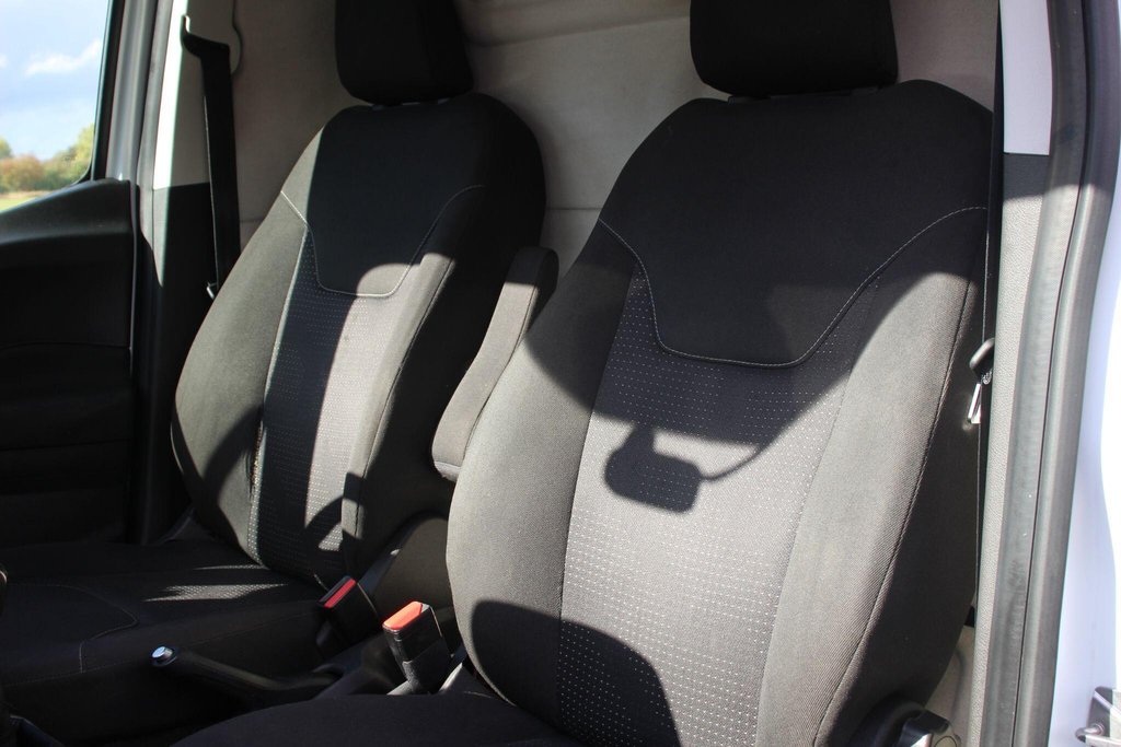 Used Ford Transit Courier 2021 for sale - 78161966: Photo 17