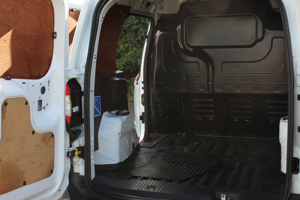 Used Ford Transit Courier 2021 for sale - 78161966: Photo 24