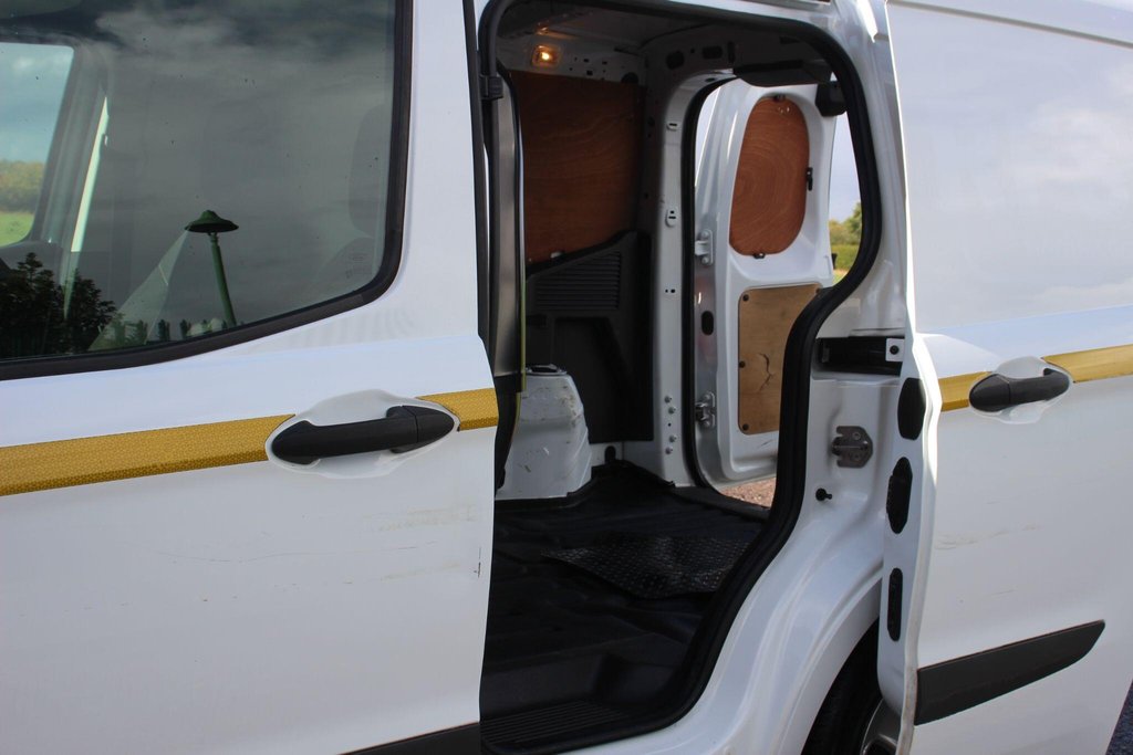 Used Ford Transit Courier 2021 for sale - 78161966: Photo 25