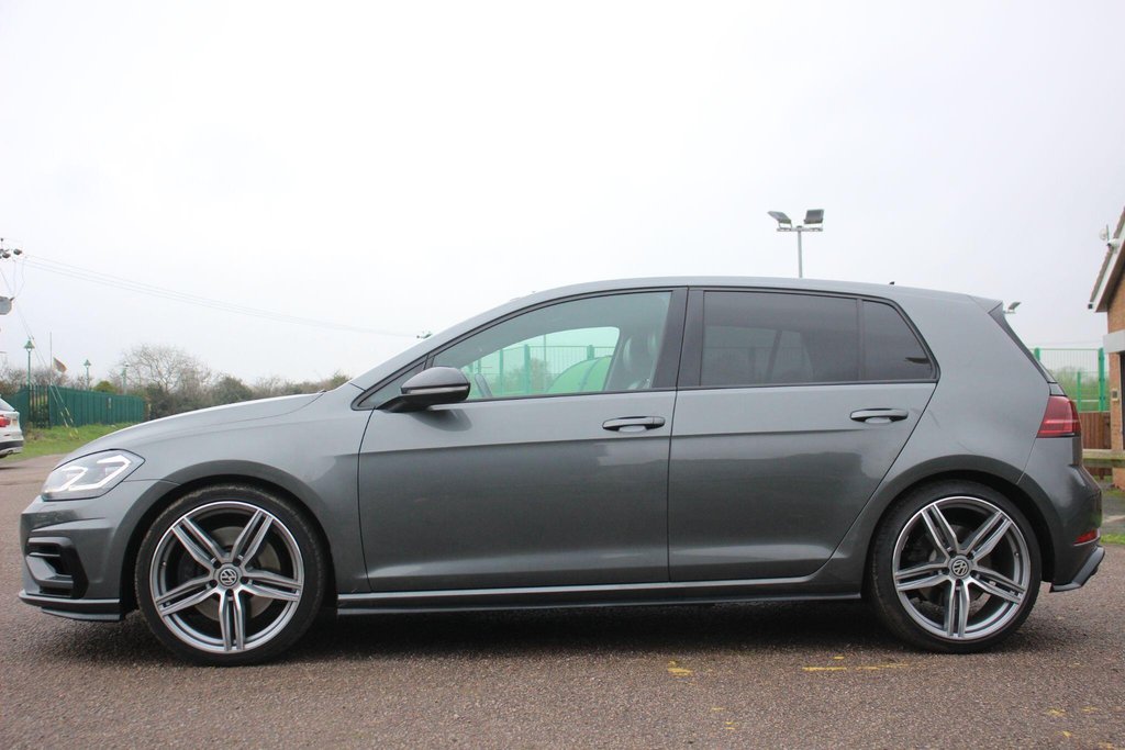 Used Volkswagen Golf 2018 for sale - 78161992: Photo 11