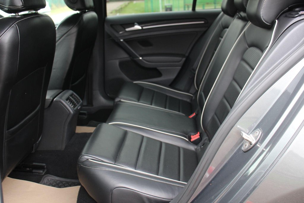 Used Volkswagen Golf 2018 for sale - 78161992: Photo 33