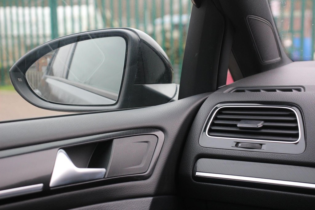 Used Volkswagen Golf 2018 for sale - 78161992: Photo 49