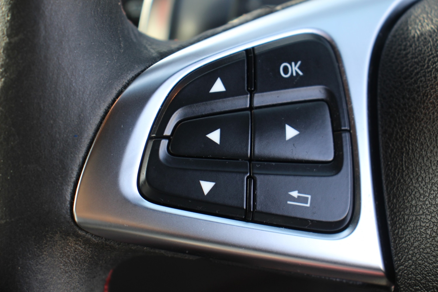 Used Mercedes-Benz CLA 2017 for sale - 77516645: Photo 38