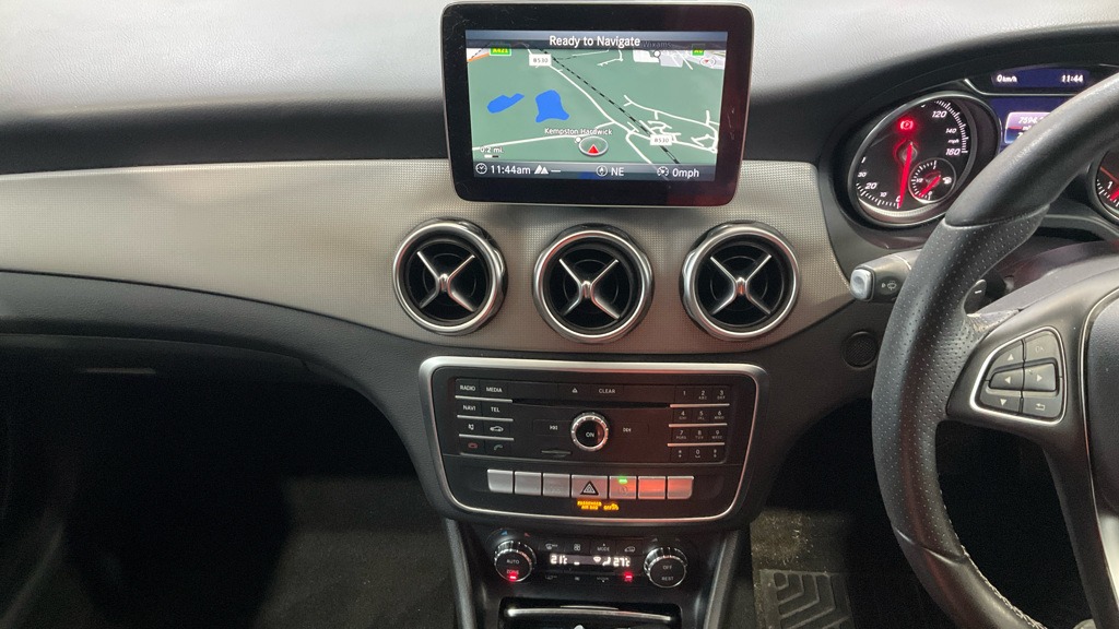 Used Mercedes-Benz GLA 2018 for sale - 77406194: Photo 15