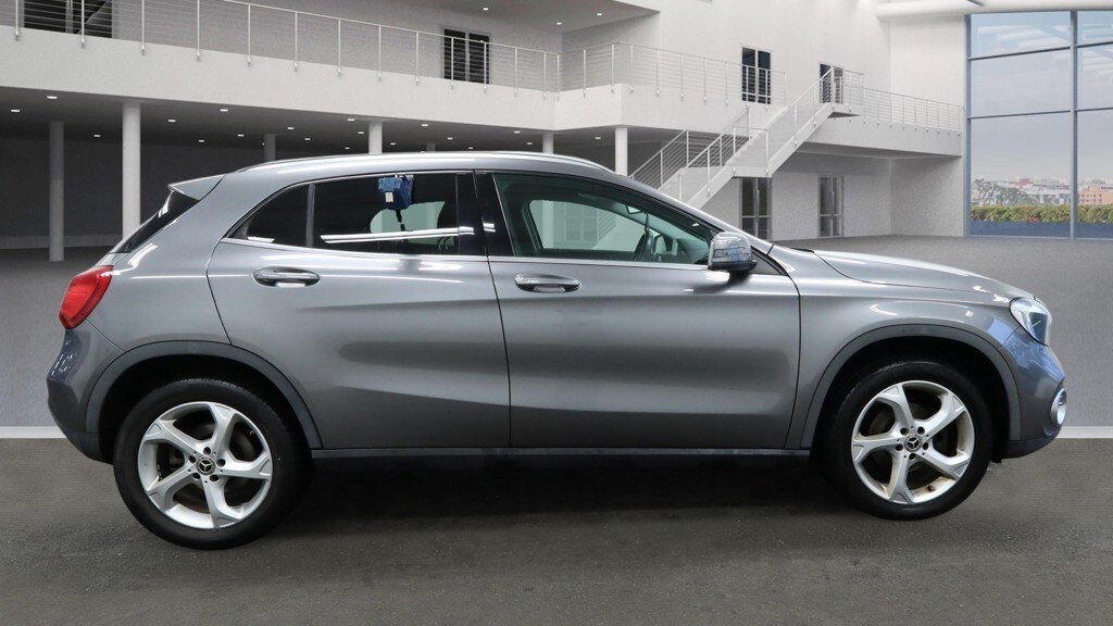 Used Mercedes-Benz GLA 2018 for sale - 77406194: Photo 9
