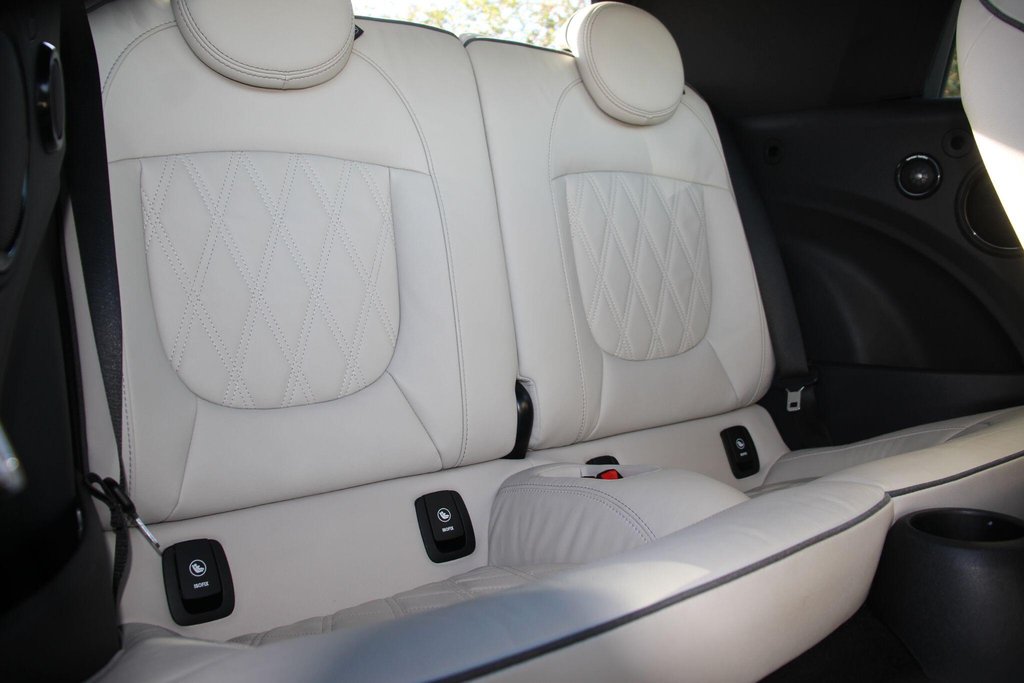 Used MINI Convertible 2023 for sale - 78161947: Photo 16