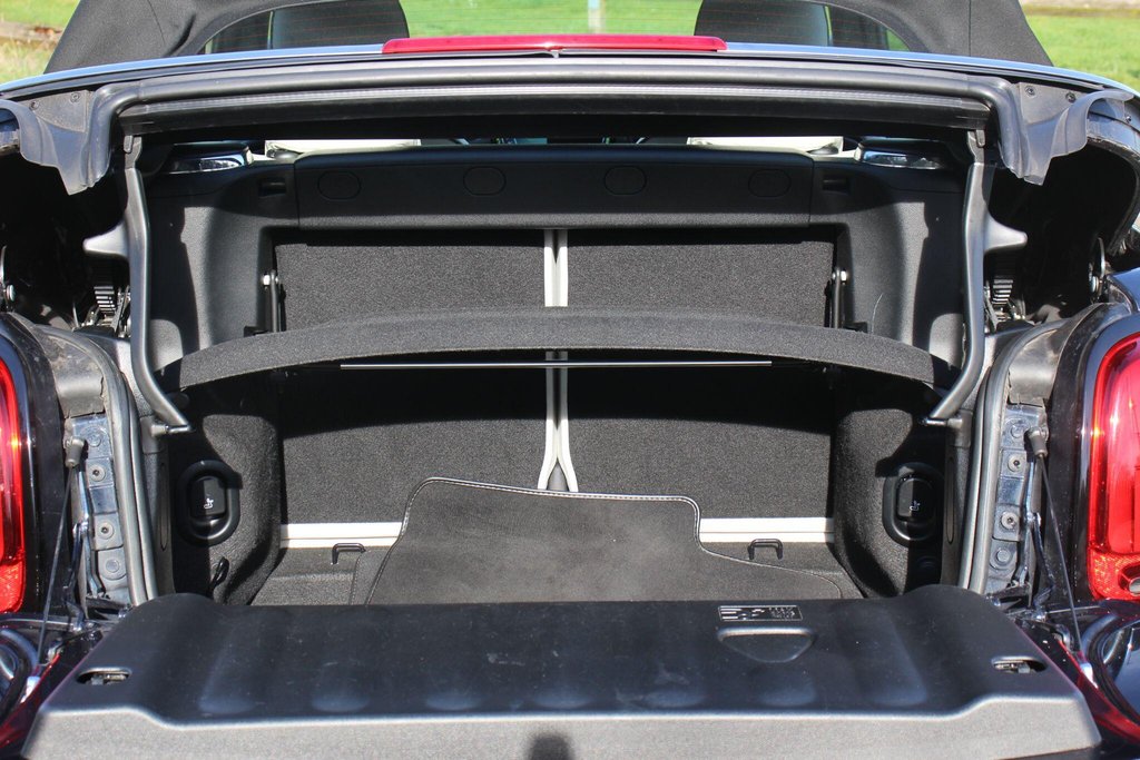 Used MINI Convertible 2023 for sale - 78161947: Photo 17