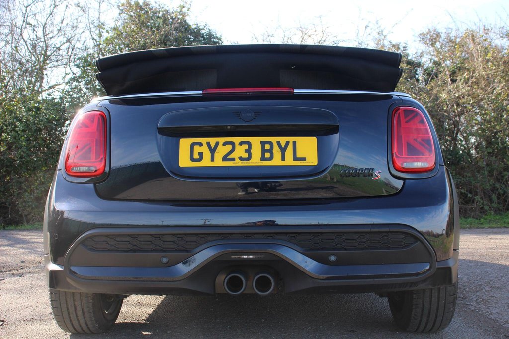 Used MINI Convertible 2023 for sale - 78161947: Photo 21