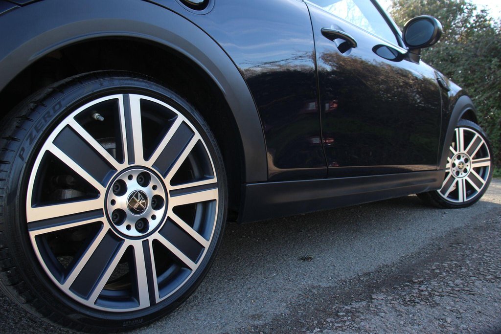 Used MINI Convertible 2023 for sale - 78161947: Photo 35