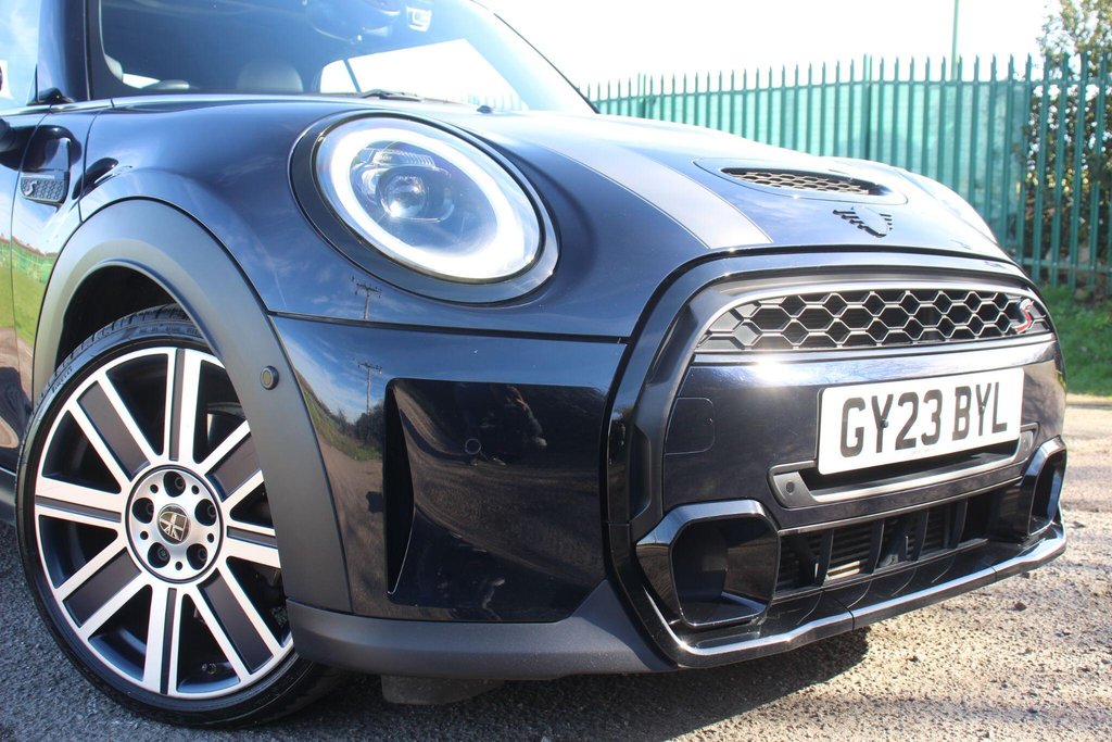 Used MINI Convertible 2023 for sale - 78161947: Photo 36