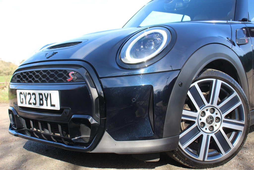 Used MINI Convertible 2023 for sale - 78161947: Photo 37