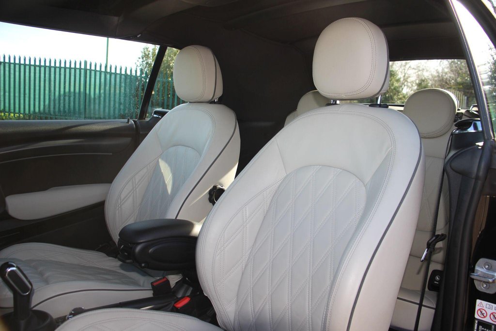 Used MINI Convertible 2023 for sale - 78161947: Photo 40