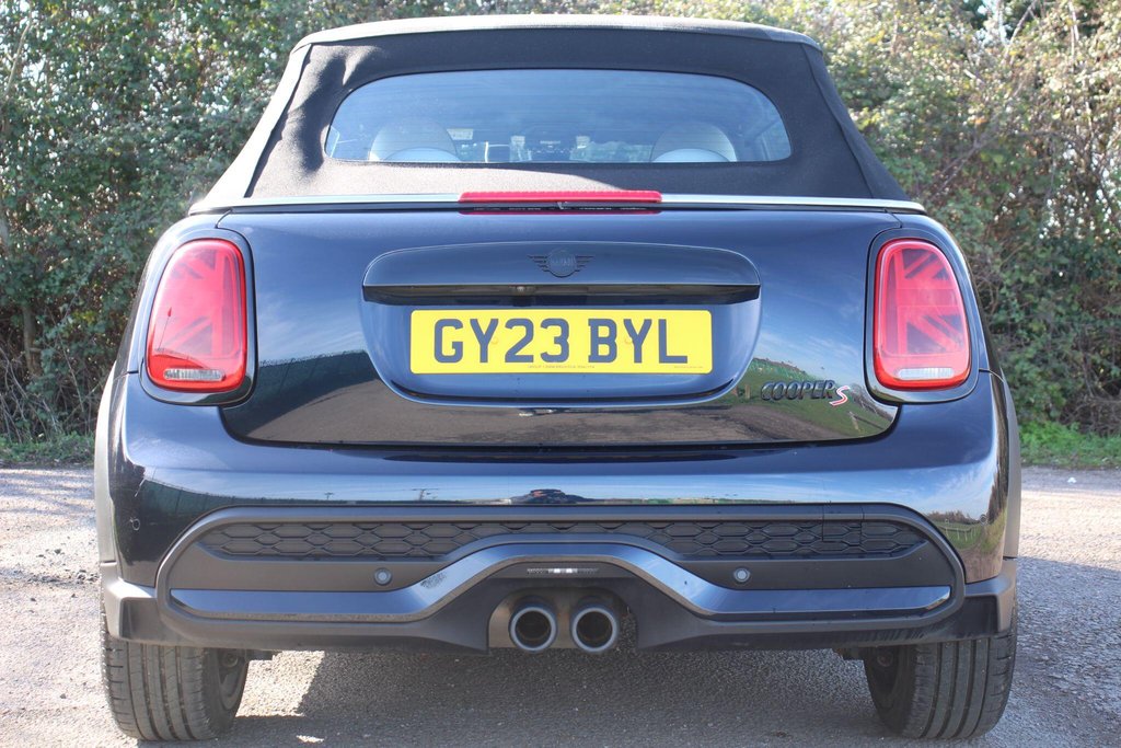 Used MINI Convertible 2023 for sale - 78161947: Photo 9