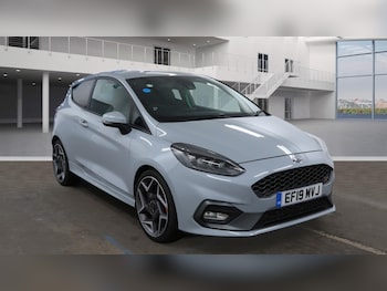 Used Ford Fiesta 2019 for sale - 78000077: Photo