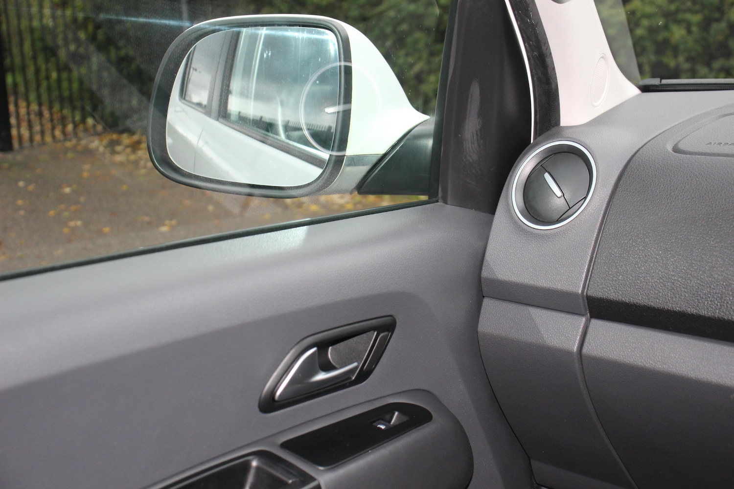 Used Volkswagen Amarok 2016 for sale - 76640126: Photo 43