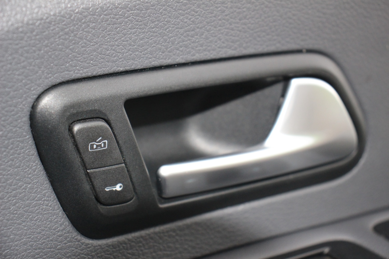 Used Volkswagen Amarok 2016 for sale - 76640126: Photo 44