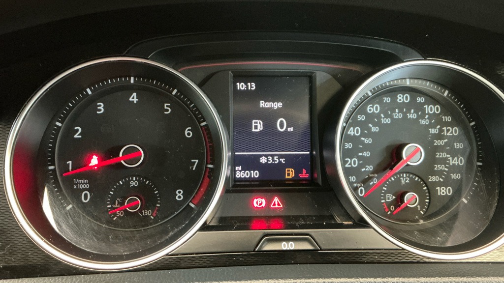 Used Volkswagen Golf 2014 for sale - 77649703: Photo 14