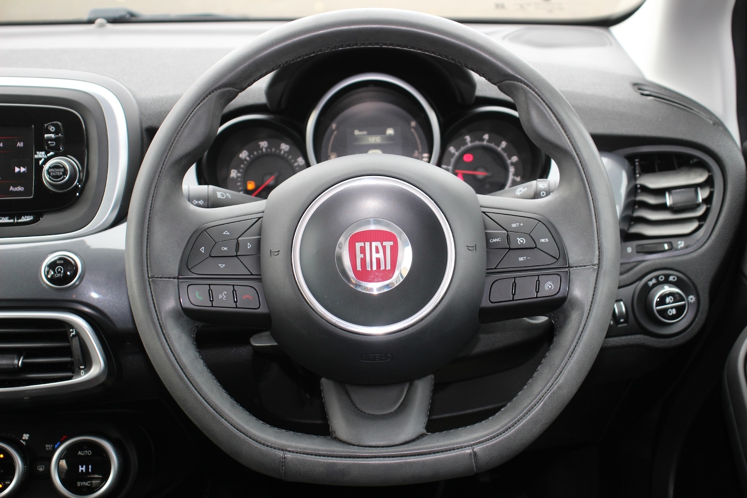 Used Fiat 500X 2016 for sale - 76464620: Photo 35