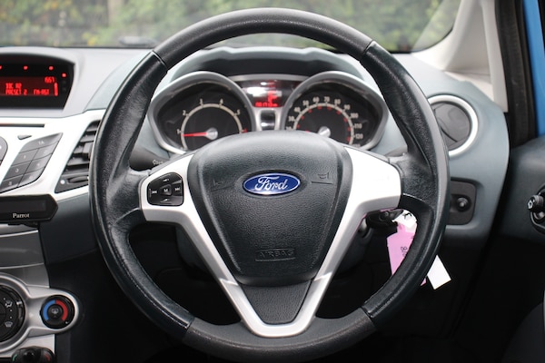 Used Ford Fiesta 2009 for sale - 76253794: Photo 35