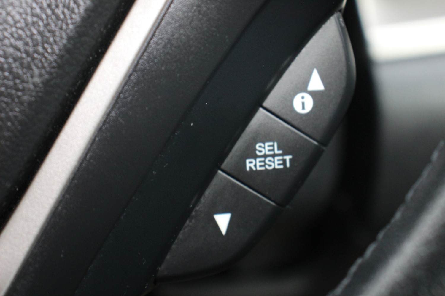 Used Honda CR-V 2014 for sale - 76115459: Photo 32