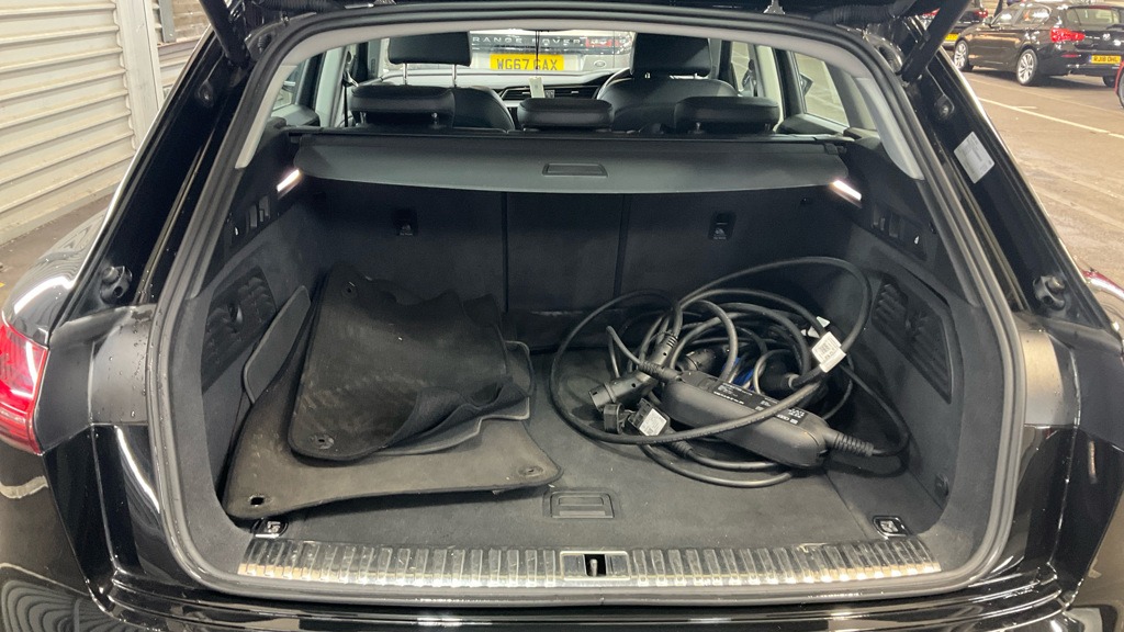 Used Audi e-tron 2021 for sale - 77135967: Photo 10