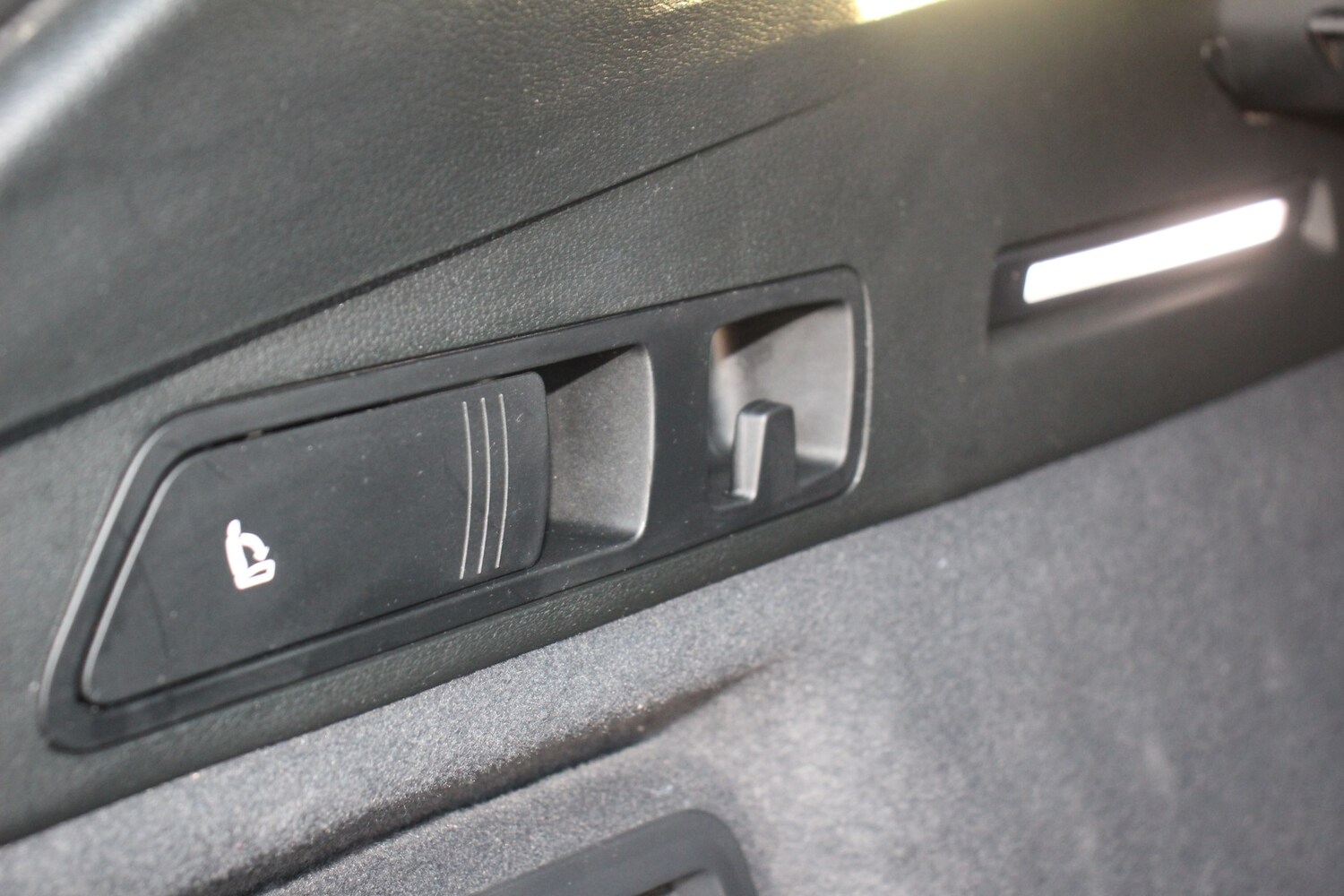 Used Audi e-tron 2021 for sale - 77135967: Photo 65